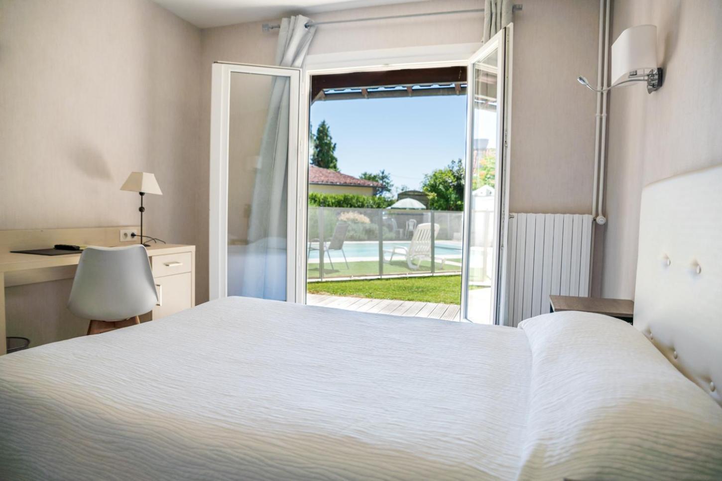 Le Relais Des Tuileries Hotell Sereilhac Eksteriør bilde